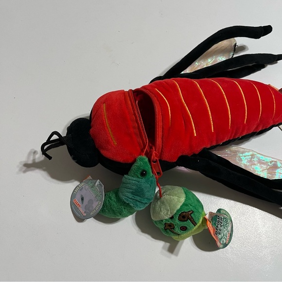 Giant Microbes Mosquito Plush Scientific Toy 2 Pockets Dangling Plush 13” - Picture 9 of 11